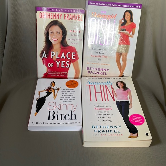 Book Collection - Multicolor - Picture 1 of 2